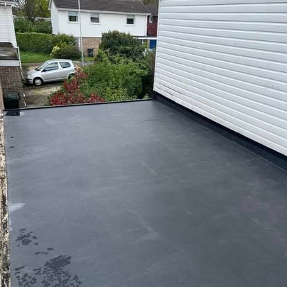 EPDM roofing by Woodland Views