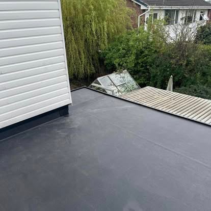 EPDM roofing by Woodland Views