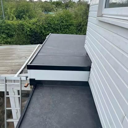EPDM roofing by Woodland Views