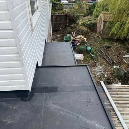 EPDM roofing by Woodland Views