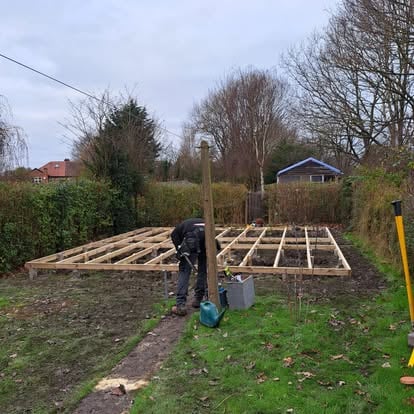 Garden room base and floor frame construction