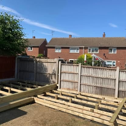 Decking frame layout in garden summer