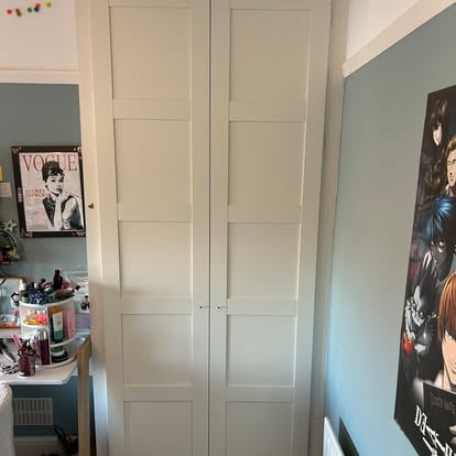 New white shaker wardrobe doors fitted in bedroom