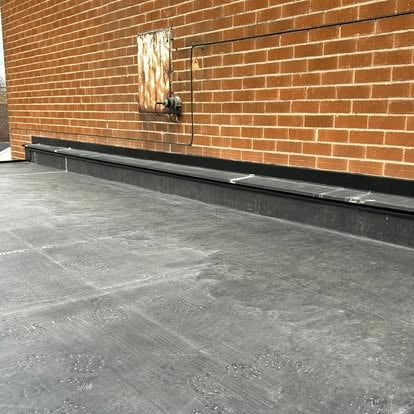 EPDM roofing by Woodland Views